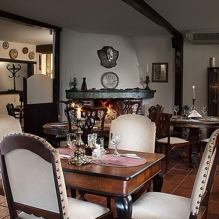 Pensiune-Restaurant Tara Luanei Sărata-Monteoru Exterior foto